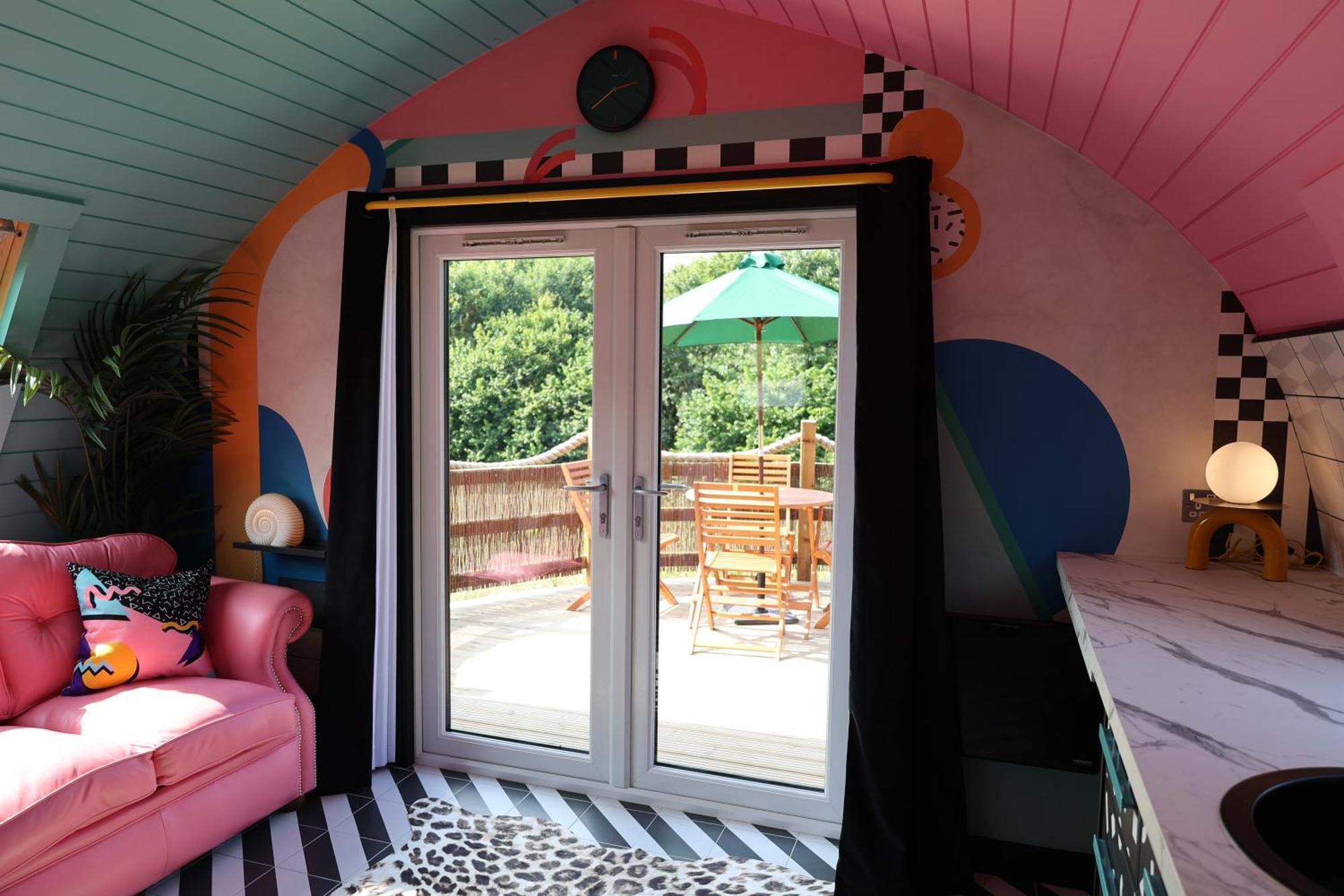 Апартаменти Ammonite Glamping Pod & Hot Tub Hungerton Екстер'єр фото